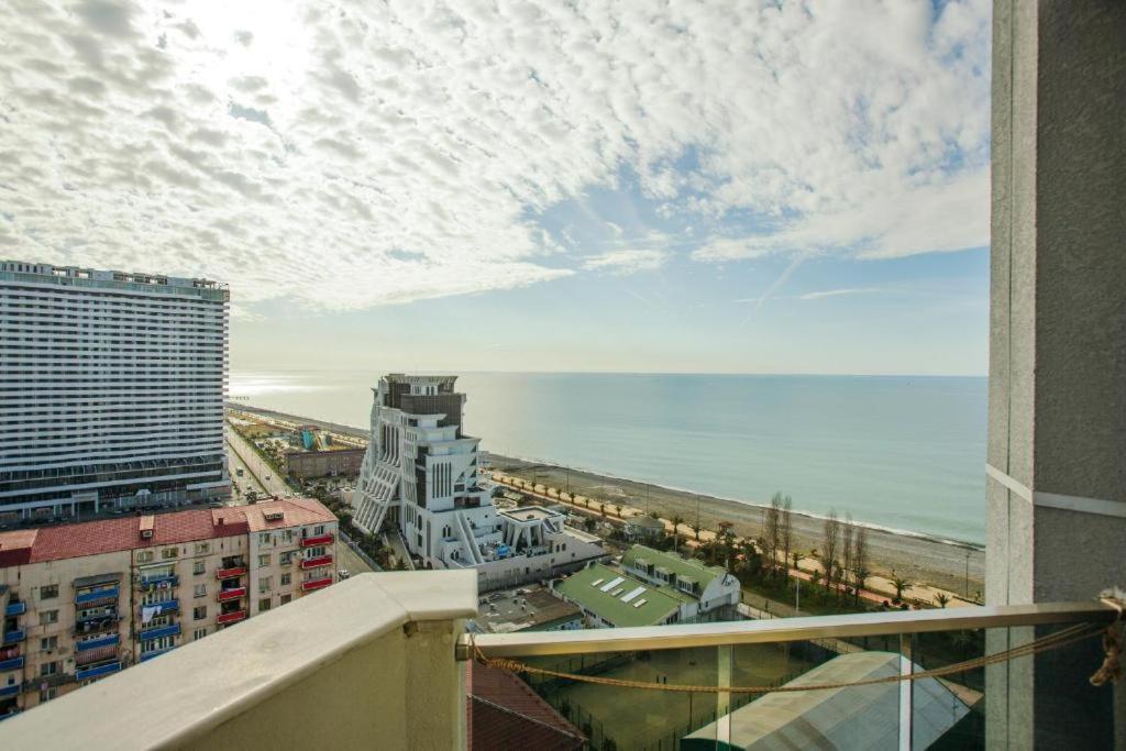 Luxury Apartments Batumi Exterior foto