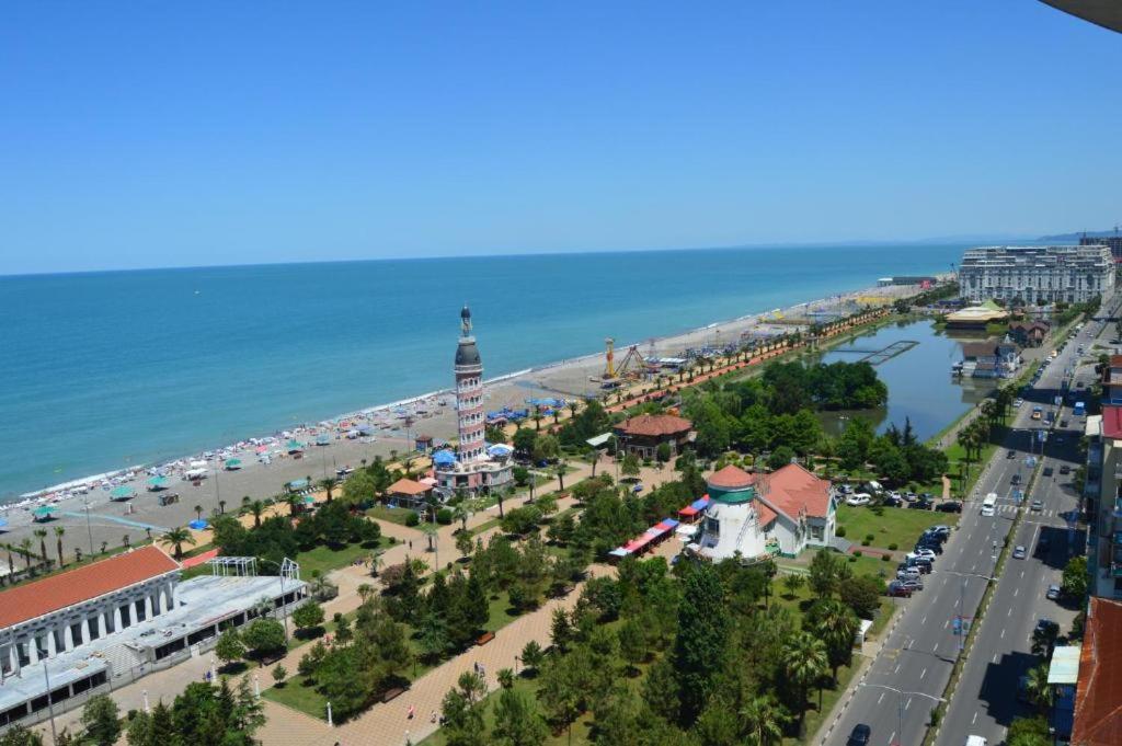 Luxury Apartments Batumi Exterior foto