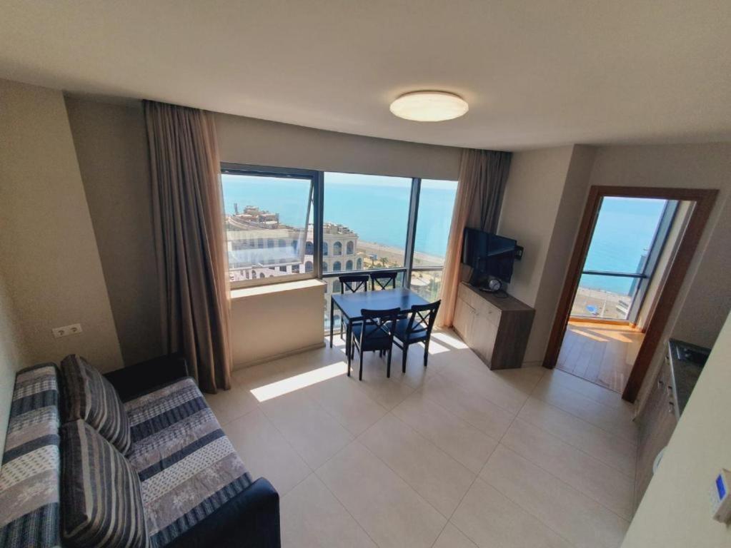 Luxury Apartments Batumi Exterior foto