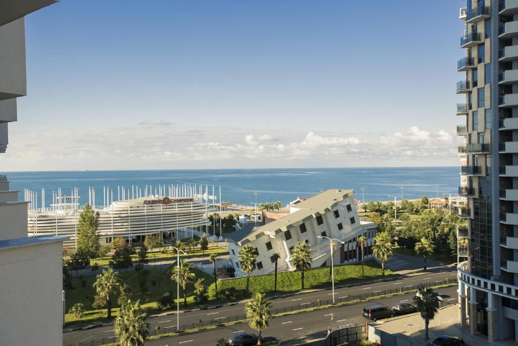 Luxury Apartments Batumi Exterior foto